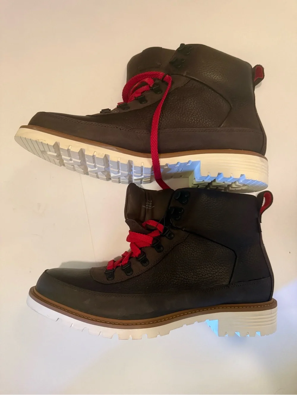 Cole Haan Dark Roast and Cream Box Label
